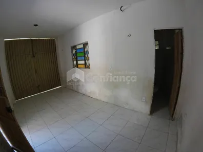 Fazenda / Sítio / Chácara com 4 Quartos à venda, 720m² no Tapera, Aquiraz