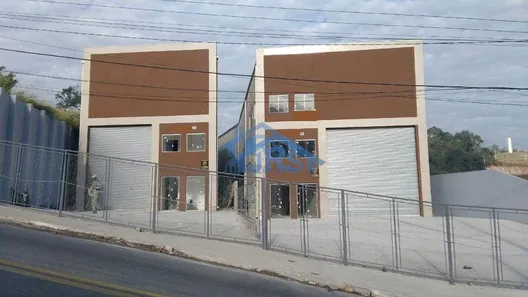 Galpão / Depósito / Armazém à venda, 550m² no Jardim Jurupari (Fazendinha), Santana de Parnaíba