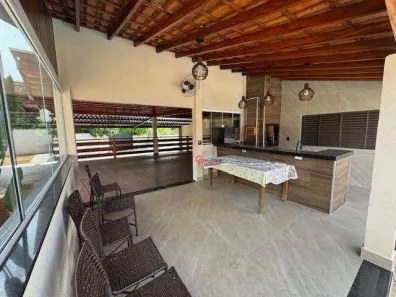 Fazenda / Sítio / Chácara com 2 Quartos para venda ou aluguel, 240m² no Jardim Lagoa Nova, Limeira