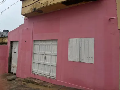 Loja / Salão / Ponto Comercial com 3 Quartos para alugar, 250m² no Centro, Campina Grande