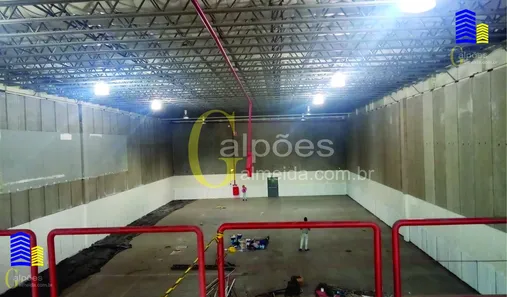 Galpão / Depósito / Armazém para alugar, 1213m² no Santa Fé, Osasco