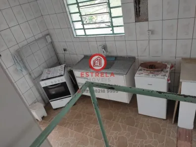 Fazenda / Sítio / Chácara com 2 Quartos à venda, 754m² no Jardim Colônia, Jacareí