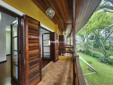 Fazenda / Sítio / Chácara com 3 Quartos para alugar, 461m² no Invernada, Embu das Artes