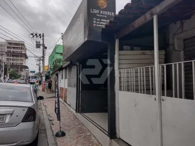 Loja / Salão / Ponto Comercial à venda, 313m² no Centro, Nilópolis