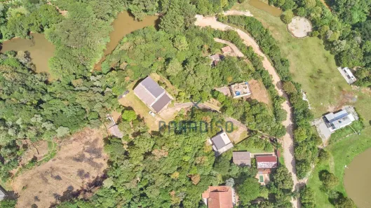 Fazenda / Sítio / Chácara com 10 Quartos à venda, 4800m² no Capivari, Colombo