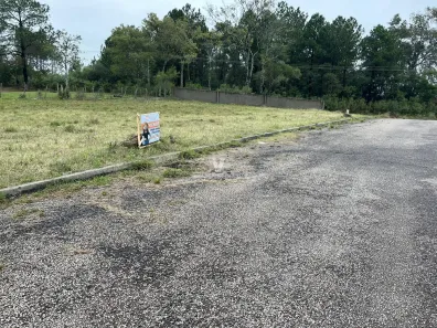Terreno / Lote / Condomínio à venda, 375m² no Tomazetti, Santa Maria