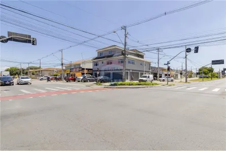 Prédio Inteiro à venda, 601m² no Sítio Cercado, Curitiba