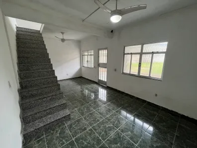 Sobrado com 3 Quartos à venda, 400m² no Edson Passos, Mesquita