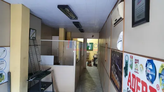 Galpão / Depósito / Armazém à venda, 1743m² no Cascadura, Rio de Janeiro