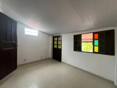 Casa de Condomínio com 3 Quartos à venda, 85m² no Stella Maris, Salvador
