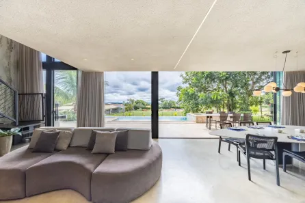 Casa de Condomínio com 4 Quartos à venda, 470m² no , Hidrolândia