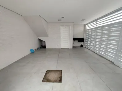 Fazenda / Sítio / Chácara com 2 Quartos à venda, 100m² no Campo Grande, Santos