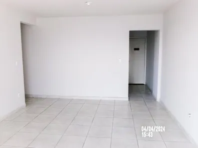 Apartamento com 2 Quartos para alugar, 105m² no Parque Duque, Duque de Caxias