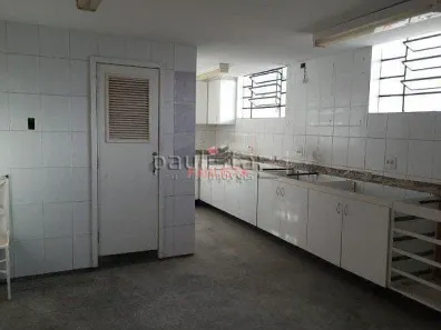 Galpão / Depósito / Armazém para venda ou aluguel, 750m² no Bosque da Saúde, São Paulo