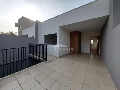 Sobrado com 3 Quartos à venda, 88m² no Centro, Ibiporã