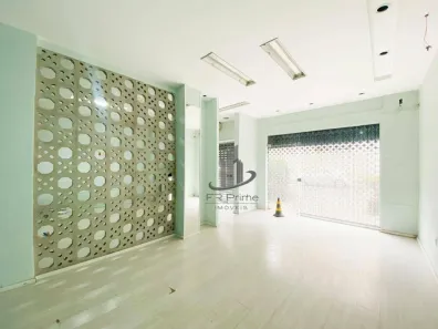 Loja / Salão / Ponto Comercial à venda, 90m² no Jardim Amália, Volta Redonda
