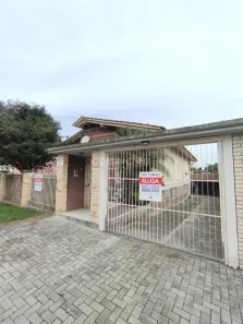 Casa com 3 Quartos para alugar, 181m² no Jardim Angélica, Criciúma