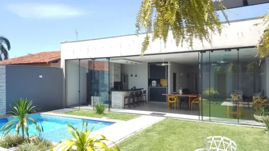 Fazenda / Sítio / Chácara com 3 Quartos à venda, 600m² no , Igaratá