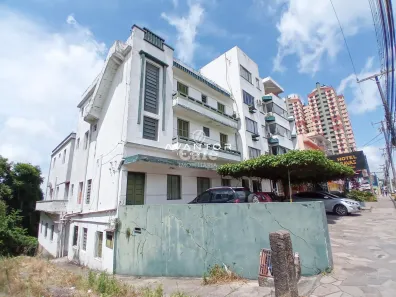 Prédio Inteiro com 34 Quartos à venda, 198m² no Nossa Senhora das Dores, Santa Maria