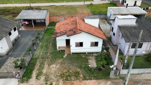 Casa com 2 Quartos para alugar, 60m² no Vila Nova Esperança, Criciúma