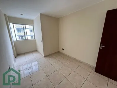 Apartamento com 3 Quartos para alugar, 60m² no Centro, Nova Friburgo