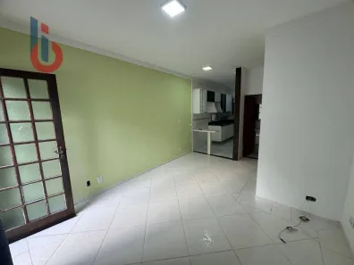 Sobrado com 2 Quartos para venda ou aluguel, 75m² no Centro, Bertioga