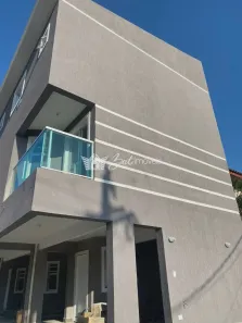Casa de Vila com 2 Quartos à venda, 95m² no Vila Santa Rosa, Guarujá