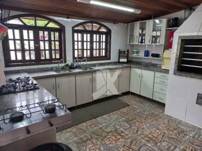 Casa com 3 Quartos para alugar, 120m² no Shangrila, Pontal do Paraná