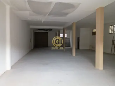 Galpão / Depósito / Armazém para alugar, 220m² no Campos Elíseos, Taubaté