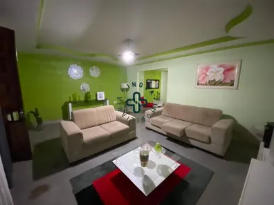 Casa com 3 Quartos à venda, 135m² no Pinheirópolis, Caruaru