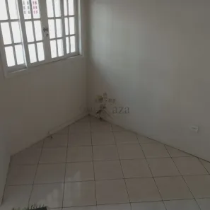 Casa de Condomínio com 2 Quartos para alugar, 73m² no Jardim Flórida, Jacareí
