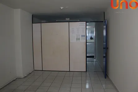 Loja / Salão / Ponto Comercial para alugar, 49m² no Centro, Campos dos Goytacazes
