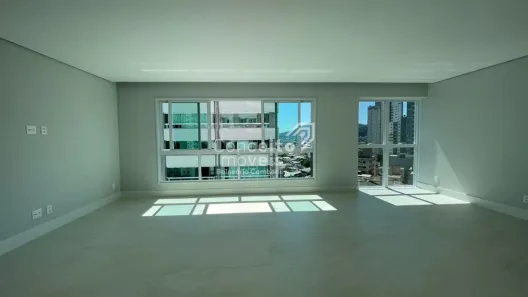 Apartamento com 4 Quartos à venda, 132m² no Centro, Balneário Camboriú