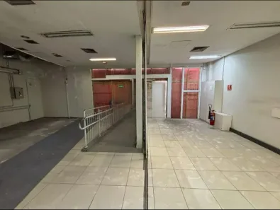 Loja / Salão / Ponto Comercial para alugar, 320m² no Porto Velho, São Gonçalo