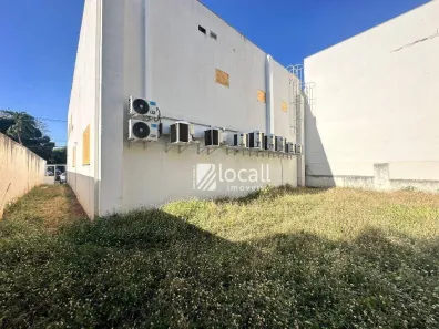 Prédio Inteiro para alugar, 585m² no Vila São José, São José do Rio Preto