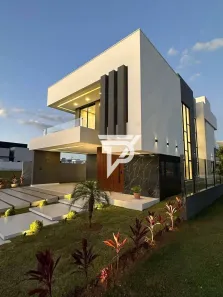 Casa de Condomínio com 4 Quartos à venda, 290m² no Universidade, Vitória da Conquista