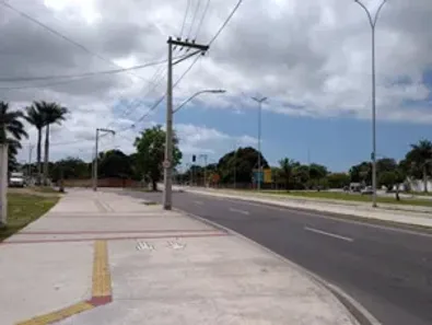 Galpão / Depósito / Armazém para alugar, 651m² no Piratininga, Niterói