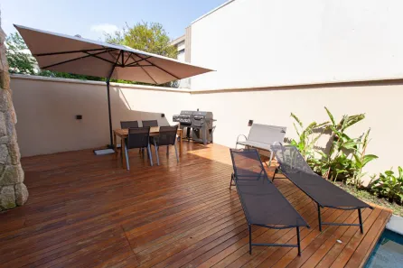 Casa de Condomínio com 4 Quartos para venda ou aluguel, 400m² no Tamboré, Santana de Parnaíba