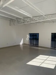 Loja / Salão / Ponto Comercial para alugar, 90m² no Recanto Quarto Centenário, Jundiaí