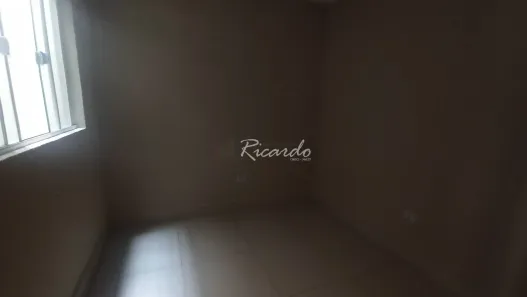Loja / Salão / Ponto Comercial com 2 Quartos para alugar, 130m² no Vila Aratimbo, Arapongas