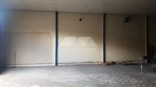Galpão / Depósito / Armazém para venda ou aluguel, 248m² no Centro, Santa Gertrudes