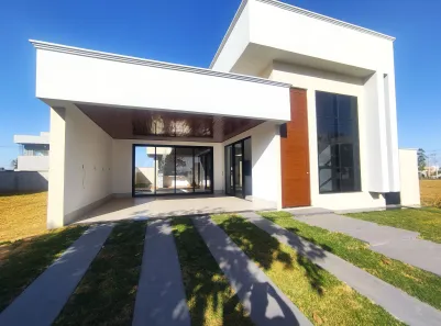 Casa de Condomínio com 3 Quartos à venda, 151m² no Terras Alpha Residencial 1, Senador Canedo
