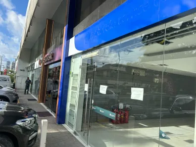 Loja / Salão / Ponto Comercial com 1 Quarto para alugar, 145m² no Boa Viagem, Recife