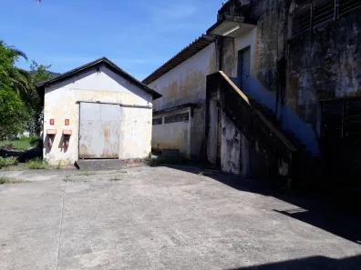 Terreno / Lote / Condomínio à venda, 8100m² no Centro, Mesquita