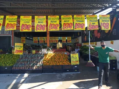 Loja / Salão / Ponto Comercial à venda, 200m² no Esmeraldas, Esmeraldas