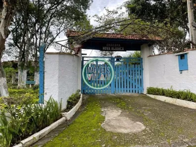Fazenda / Sítio / Chácara com 4 Quartos para venda ou aluguel, 360m² no Chácaras Rurais Guararema, Jacareí