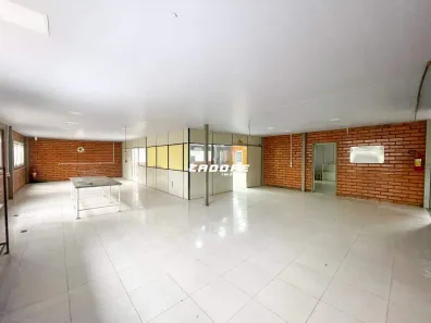 Conjunto Comercial / Sala para alugar, 350m² no Do Salto, Blumenau