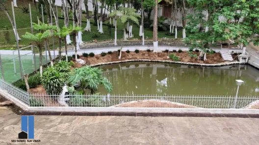 Fazenda / Sítio / Chácara com 3 Quartos à venda, 4900m² no Jardim Pinheirinho, Embu das Artes