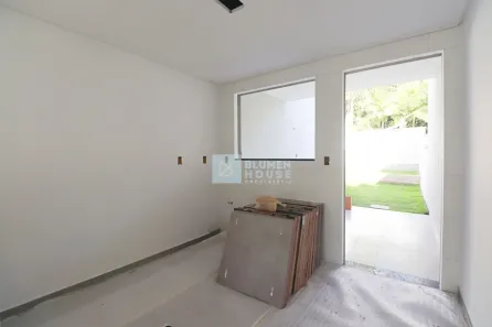 Sobrado com 2 Quartos à venda, 88m² no Itoupava Norte, Blumenau