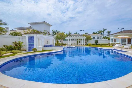 Casa de Condomínio com 7 Quartos à venda, 1100m² no Jardim Acapulco, Guarujá